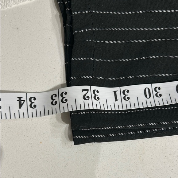 ✨Host pick ✨Fanshion Elegant Black Striped set  with excellent condition - Picture 7 of 8